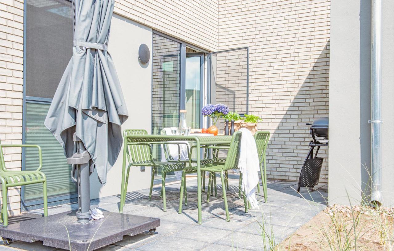 Beach Front Home In Lembruch-Duemmer See With Wifi Eksteriør billede